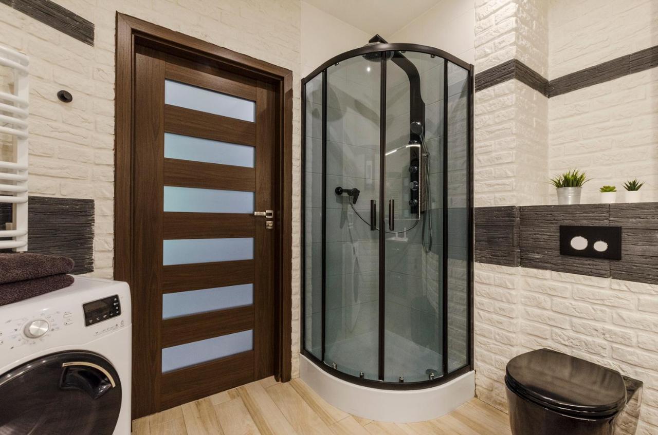 Wieckowskiego Apartment Lodž Exteriér fotografie